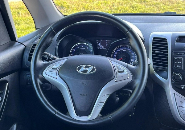 Hyundai ix20 cena 32900 przebieg: 168000, rok produkcji 2012 z Łowicz małe 326